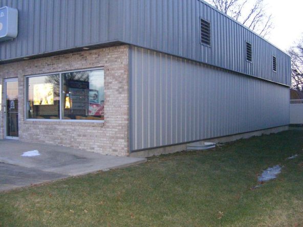 1301 W Evergreen Ave, Effingham, IL 62401